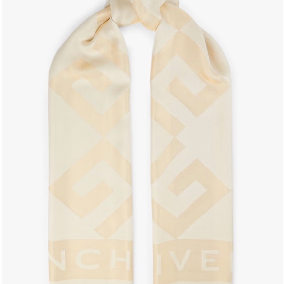 SOLD ❣️✨ Authentic BNWT Gold tone Givenchy scarf/ shawl ✨ - Picture 10 of 13